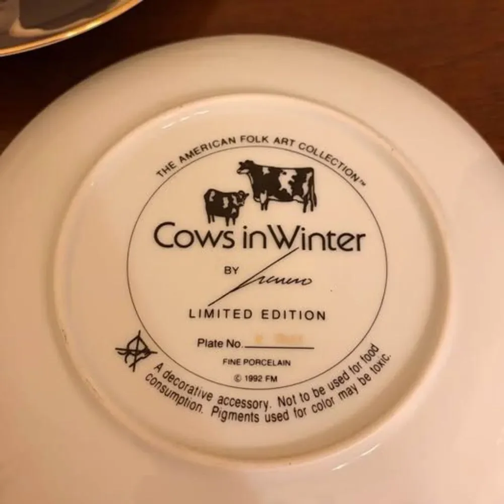 Franklin Mint American Folk Art Collection Cow Plates